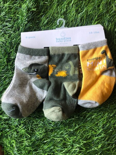 Bundles Baby Place Boys 6 pack socks
